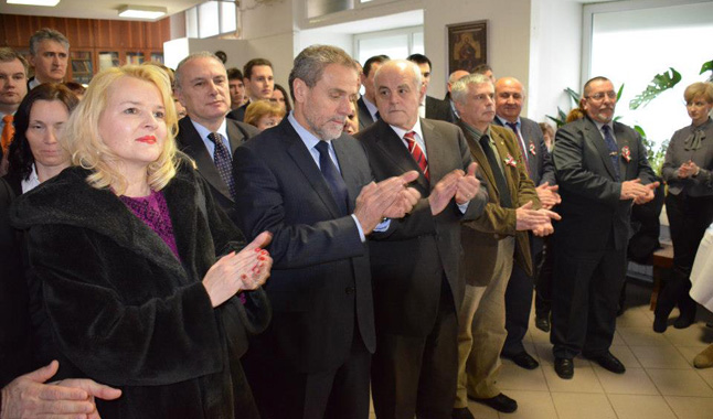 6672_481948695188348_1674853815_n