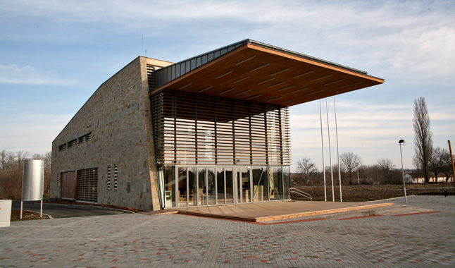 villany-3