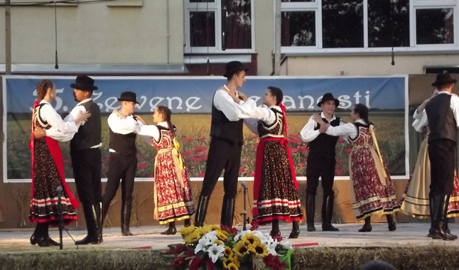 A szentlászlóiak Cernán