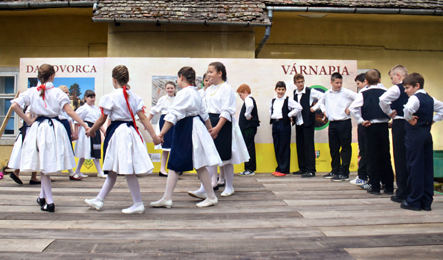 Várnap 2014 - Bellye