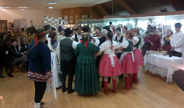 06-Vinkovci---az-Ojankovaci-MKE-produkcioja-2