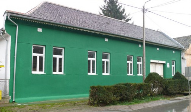 magyar_haz_vorosmart